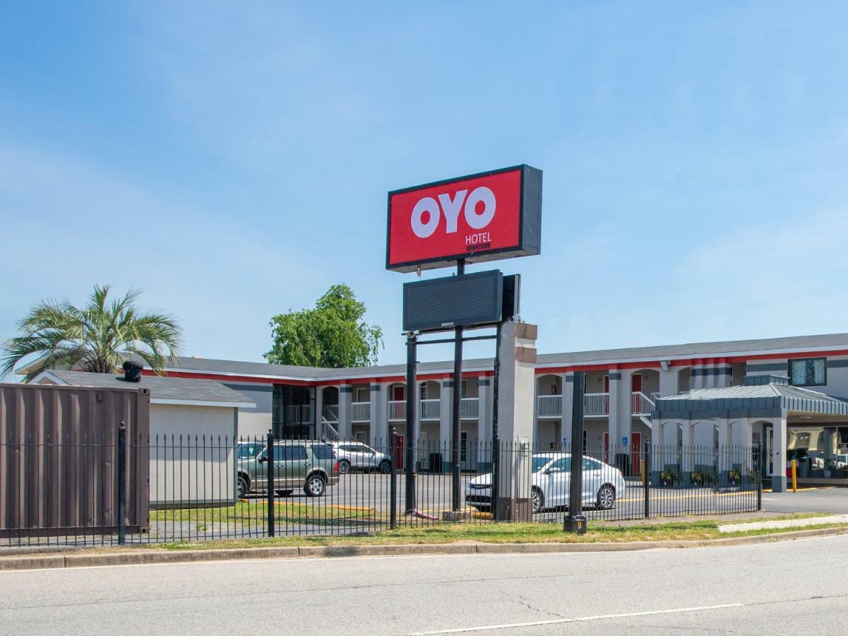 Oyo Hotel Augusta Downtown Екстериор снимка