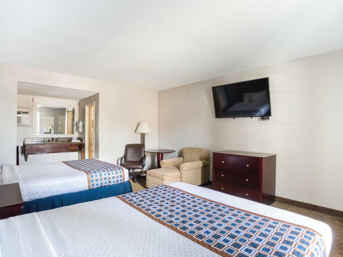 Oyo Hotel Augusta Downtown Стая снимка